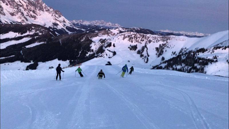 Abfahrt vom Aberg bei Sonnenuntergang